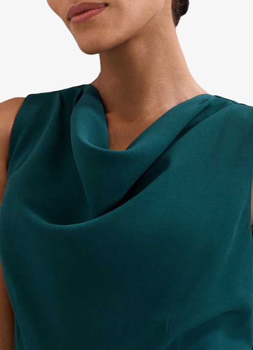 Phase Eight Monique loose fit jumpsuit met waterval hals - detail 8 zeegroen
