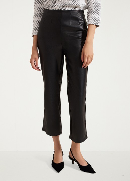 Phase Eight Mya straight fit cropped broek van imitatieleer