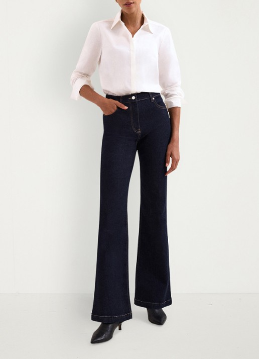 Phase Eight Olivia high waist flared jeans met donkere wassing - voorkant 2 donkerblauw