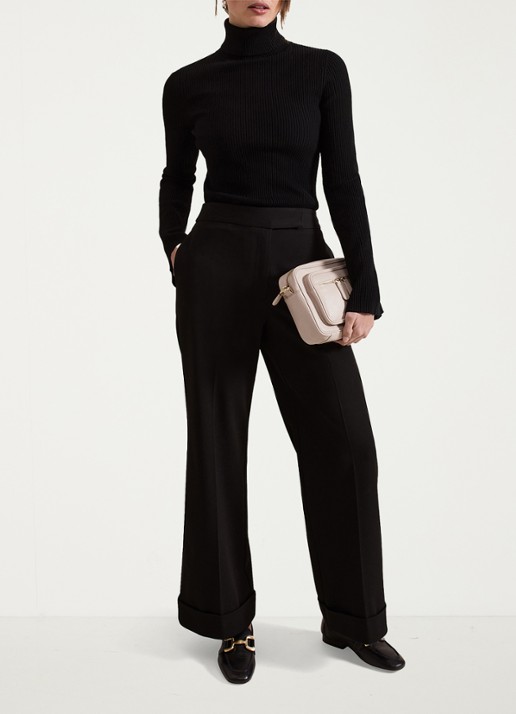 Phase Eight Petite Trixie mid waist straight fit pantalon met steekzakken - voorkant 2 zwart