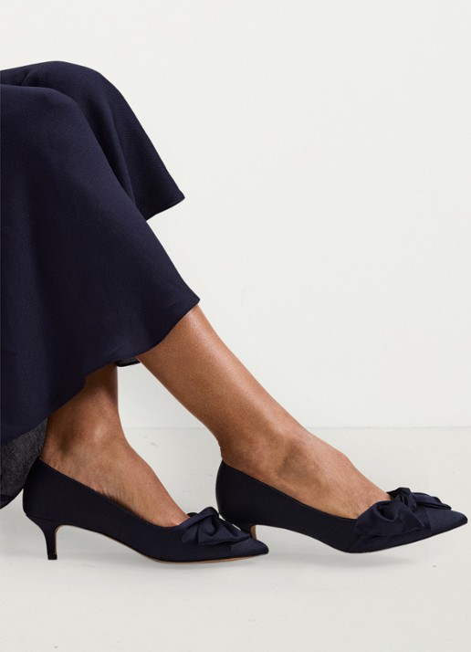 Phase Eight Pump van satijn met strikdetail - detail 7 donkerblauw