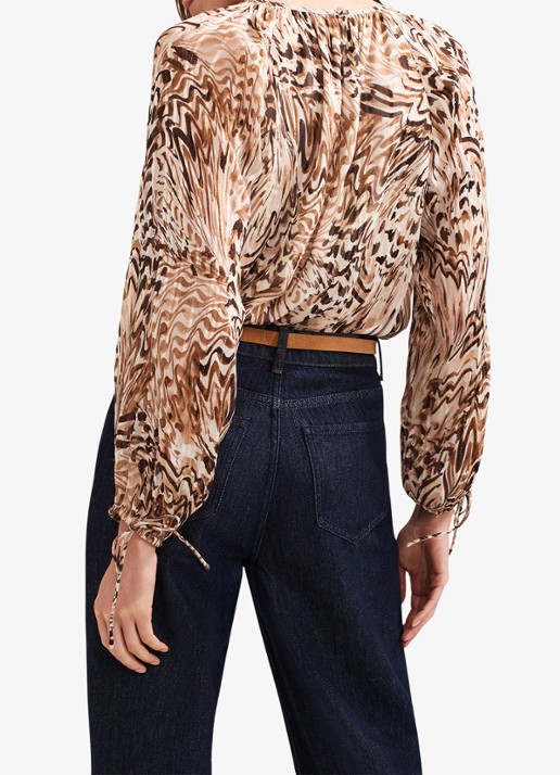 Phase Eight Rafaella blouse met grafische print - achterkant 3 lichtbruin
