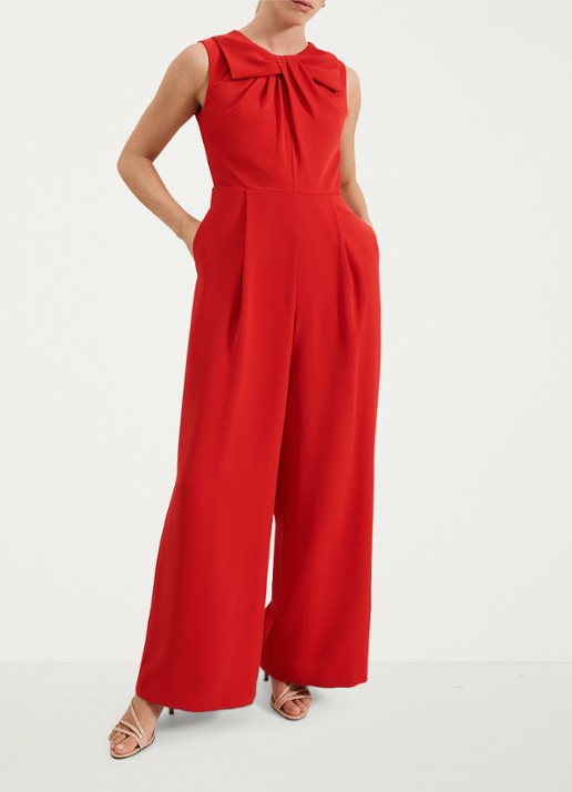 Phase Eight Saffron wide fit jumpsuit met steekzakken - voorkant 7 rood