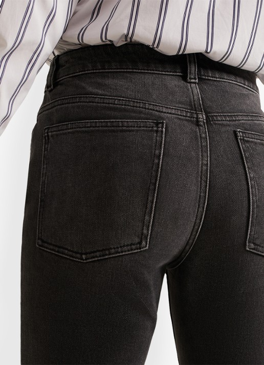Phase Eight Sara mid waist slim fit jeans met gekleurde wassing - detail 3 zwart