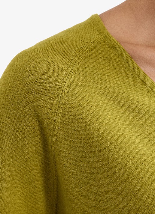 Phase Eight Senita fijngebreide trui met V-hals - detail 6 mosgroen