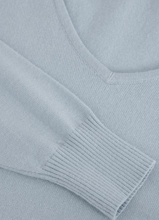 Phase Eight Senita fijngebreide trui met V-hals - detail 7 lichtblauw