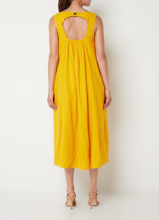Phase Eight Shelia midi jurk in linnenblend met rugdecolleté  - achterkant 2 okergeel