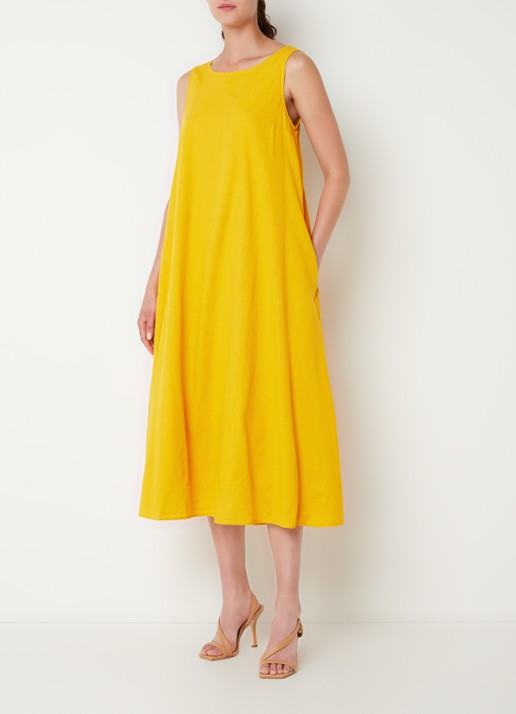 Phase Eight Shelia midi jurk in linnenblend met rugdecolleté  - detail okergeel