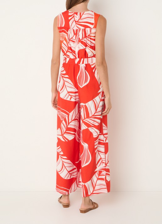 Phase Eight Suzie wide fit jumpsuit met bladprint en strikceintuur - achterkant rood