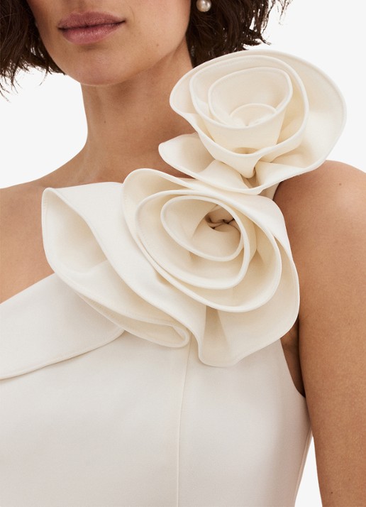 Phase Eight Tali wide fit one shoulder jumpsuit met persplooi - detail 3 creme