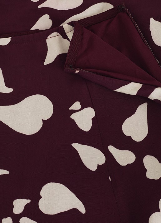 Phase Eight Valentina A-lijn maxi rok met grafische print - detail 5 bordeauxrood