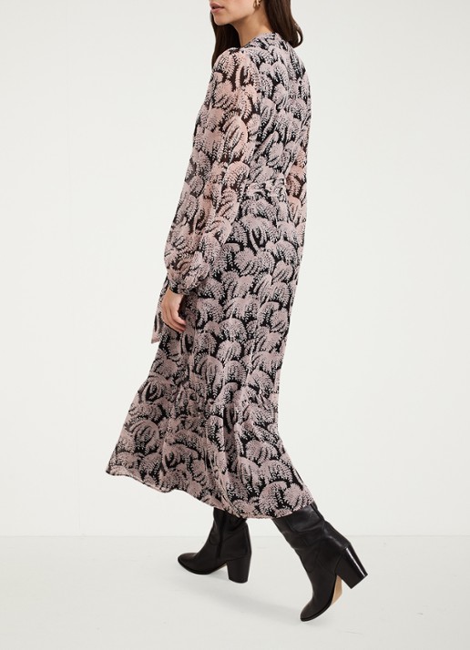 Phase Eight Willow maxi blousejurk met bladprint en strikceintuur - detail 4 zwart