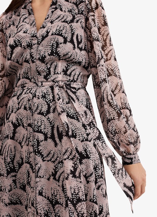 Phase Eight Willow maxi blousejurk met bladprint en strikceintuur - detail 5 zwart
