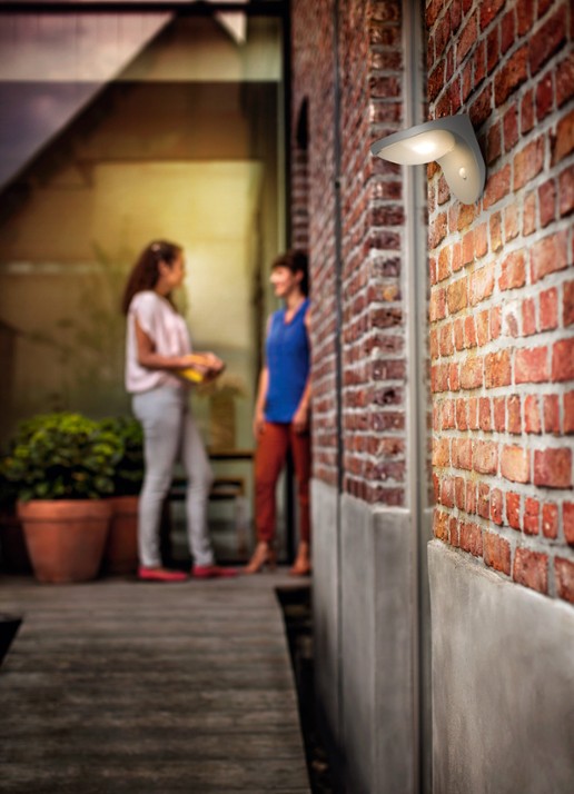 Philips Dusk wandlamp met zonnecel en bewegingssensor - voorkant 6 grijs