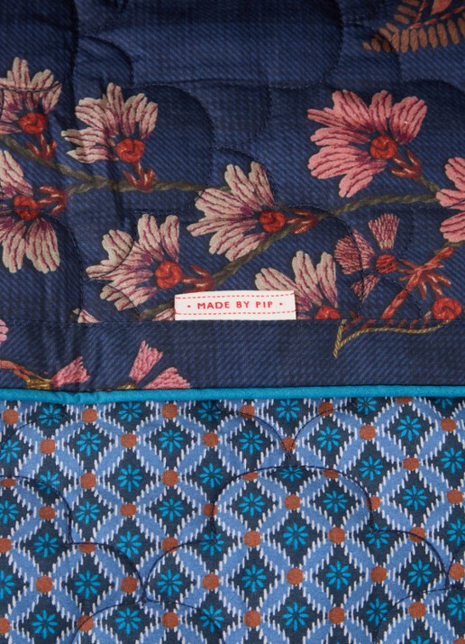 Pip Studio Buenas Noches bedsprei van katoen perkal - detail donkerblauw