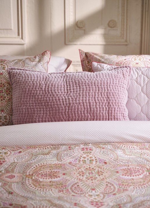 Pip Studio Velvet Sky sierkussen 40 x 60 cm - voorkant 2 roze