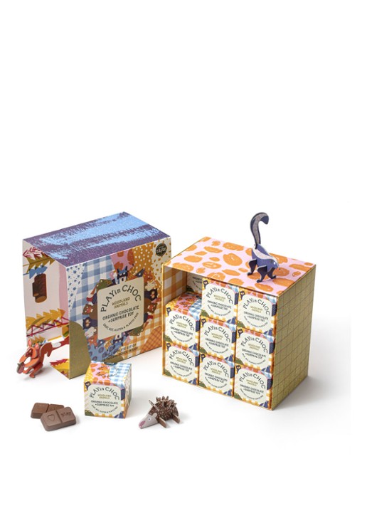 PLAYin CHOC ToyChoc Giftset Surprises Bosdiertjes chocolade met surprise - set van 18 - voorkant undefined