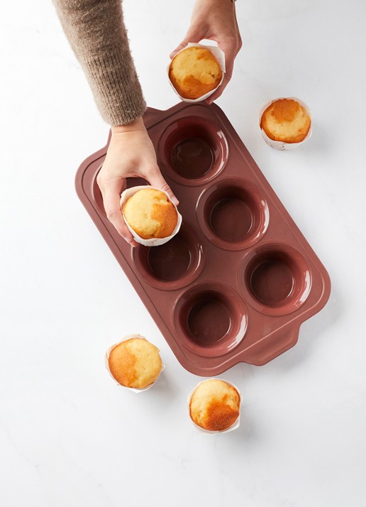 Point-Virgule Siliconen bakvorm voor muffins 6-vaks - achterkant 5 bruin