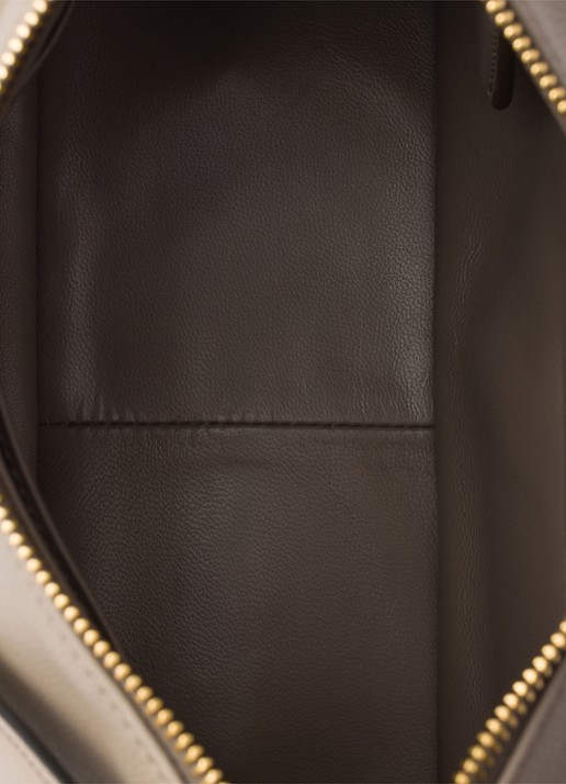 Prada Aimée Medium schoudertas van leer - detail 6 taupe