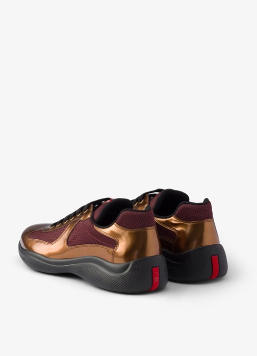 Prada America's Cup sneaker van mesh met metallic finish - achterkant 6 goud