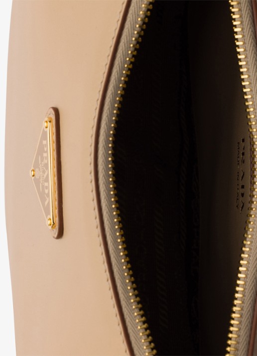 Prada Arqué Small schoudertas van kalfsleer - detail 4 beige