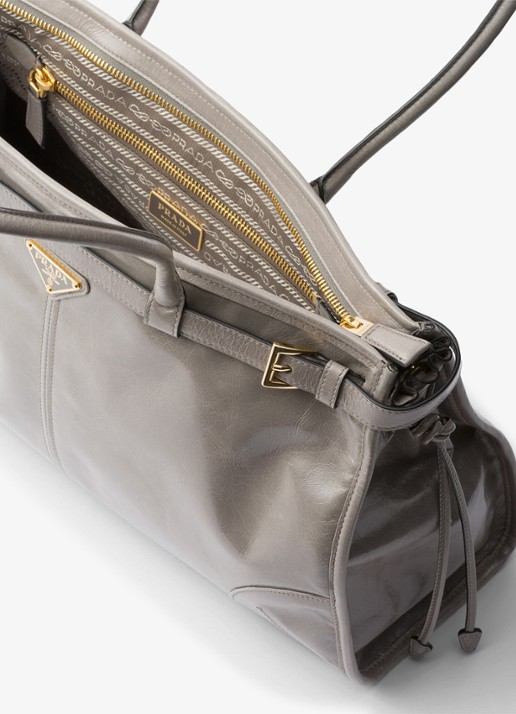 Prada Bonnie Large schoudertas van kalfsleer - detail 4 middengrijs