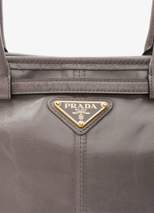 Prada Bonnie Medium schoudertas van kalfsleer - detail 2 grijs