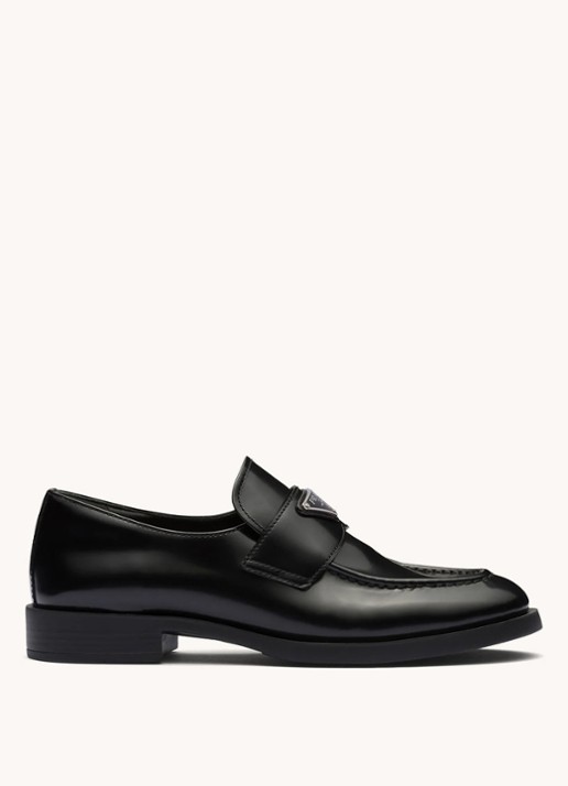 Prada Chocolate loafer van leer met logo  - voorkant 2 zwart