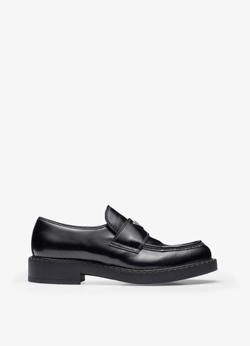 Prada Chocolate loafer van leer