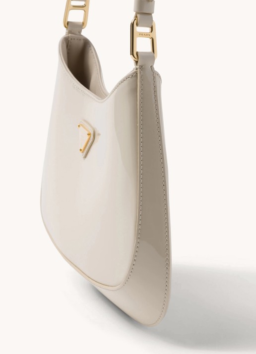 Prada Cleo schoudertas van lakleer - detail 6 creme