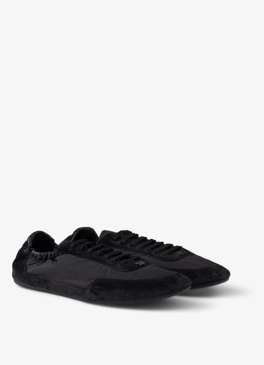 Prada Collapse Re-Nylon sneaker met suède details