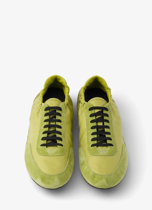 Prada Collapse Re-Nylon sneaker met suède details - detail 4 lime