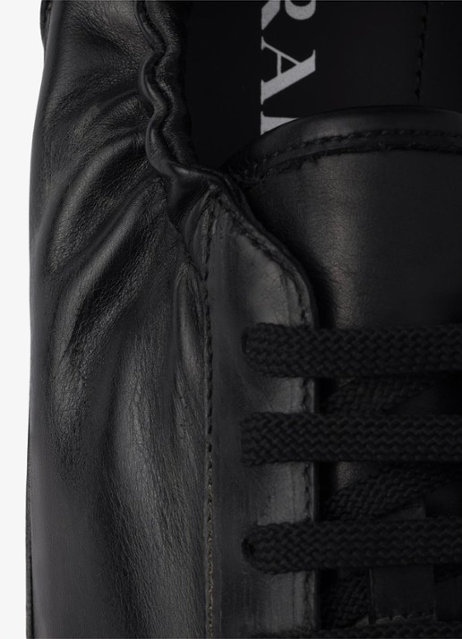 Prada Collapse sneaker van kalfsleer - detail 5 zwart