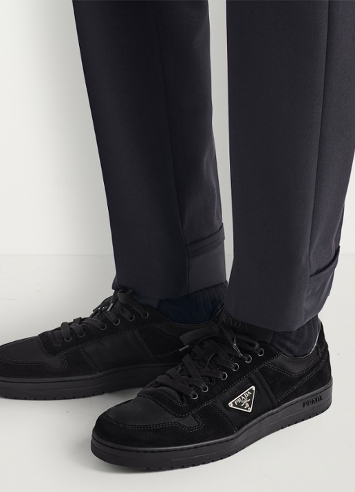 Prada Downtown Re-Nylon sneaker met suède details - voorkant 2 zwart