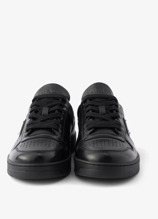 Prada Downtown sneaker van leer met logo - detail 2 zwart