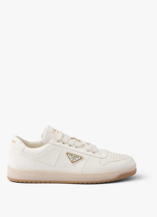 Prada Downtown sneaker van leer - voorkant gebroken wit