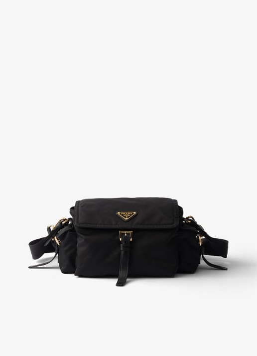 Prada Explore Re-Nylon Medium schoudertas met leren details - voorkant diepzwart