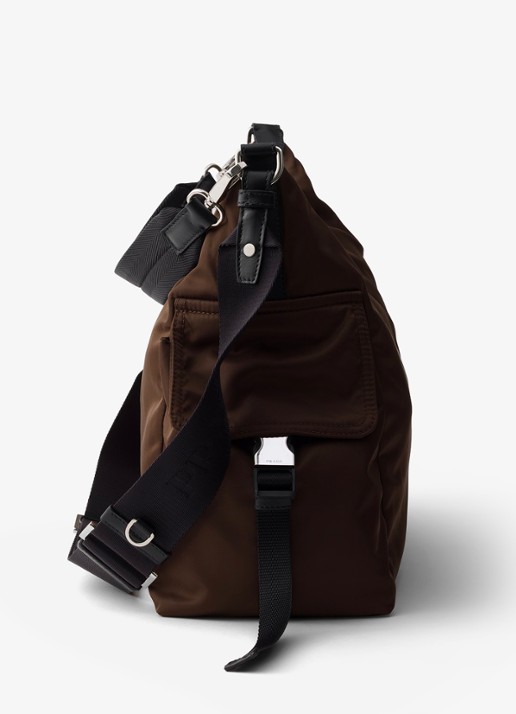 Prada Explore Re-Nylon schoudertas met leren details - detail bruin