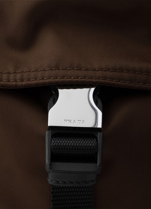 Prada Explore Re-Nylon schoudertas met leren details - detail 3 bruin