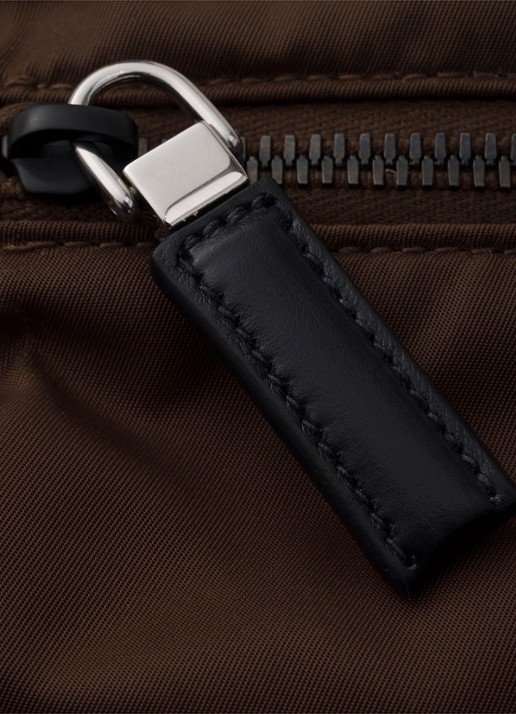 Prada Explore Re-Nylon schoudertas met leren details - detail 3 bruin