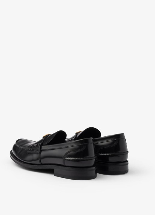 Prada Loafer van kalfsleer met logo - achterkant 9 zwart