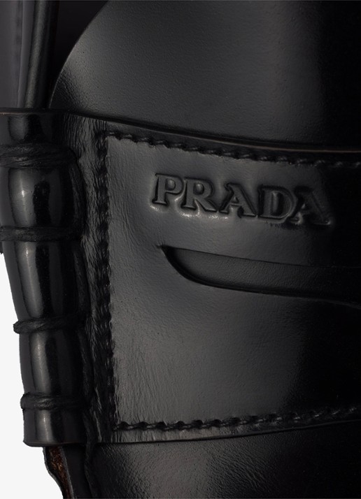 Prada Loafer van kalfsleer - detail 3 zwart