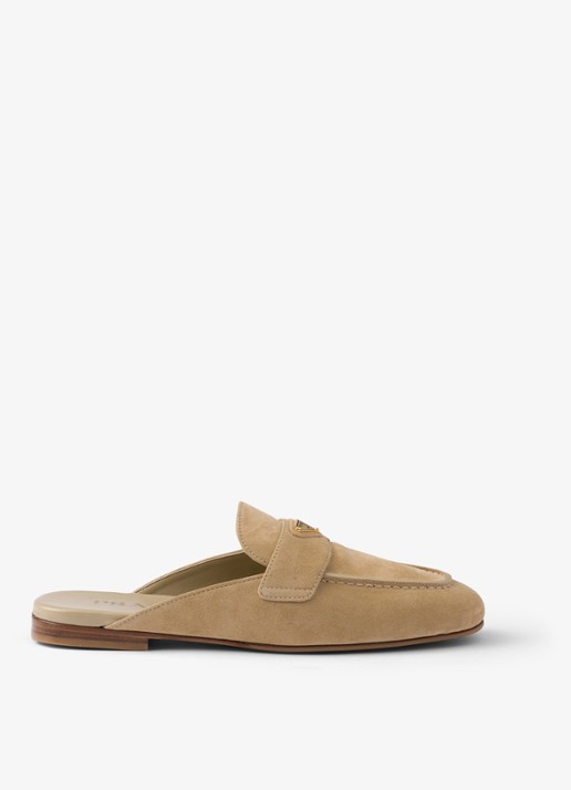 Prada Loafer van kalfssuède - voorkant 2 beige