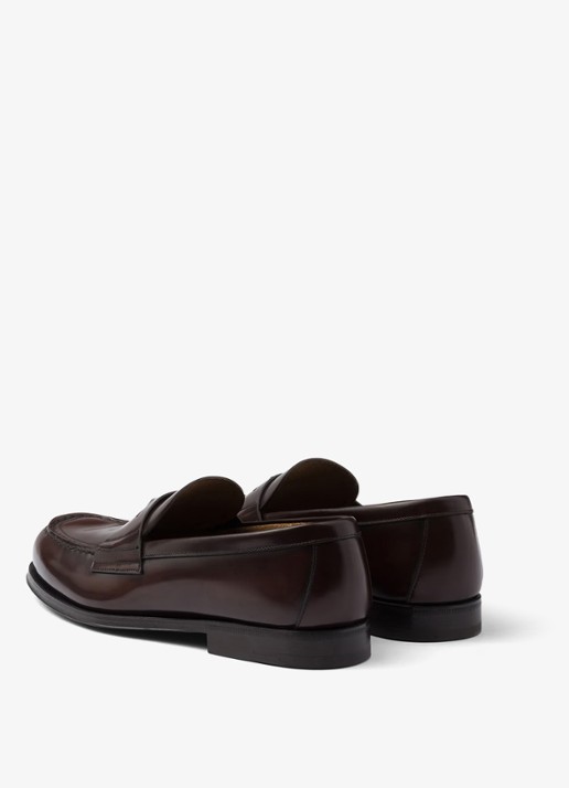 Prada Loafer van leer met logo  - achterkant donkerbruin