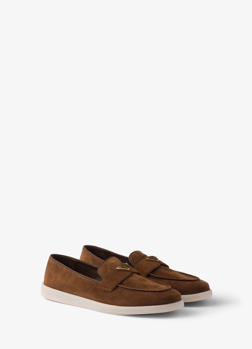 Prada Loafer van suède met logo - voorkant 4 bruin