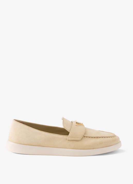 Prada Loafer van suède met logo