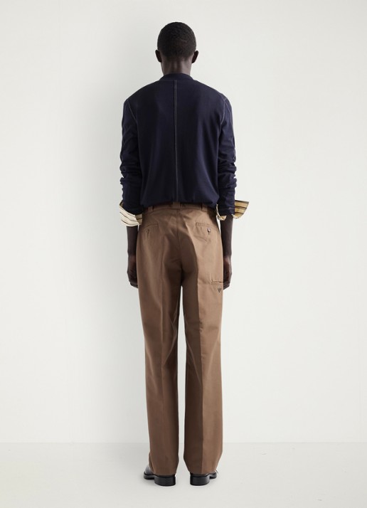 Prada Loose fit chino met steekzakken - achterkant bruin