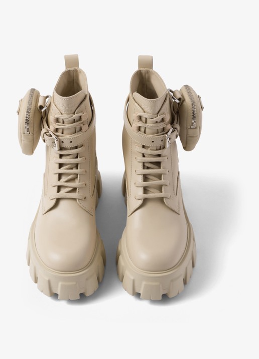 Prada Monolith Re-Nylon biker boot van leer - detail 5 donkerbeige