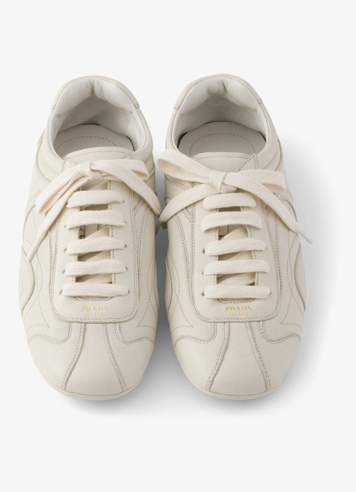 Prada Montecarlo Re-Edition 2005 sneaker van lamsleer - detail 5 gebroken wit