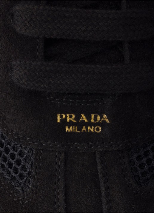 Prada Montecarlo Re-Edition 2005 sneaker van suède met mesh details - detail 6 zwart